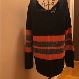 Victoria Secret sweater size Large Never worn